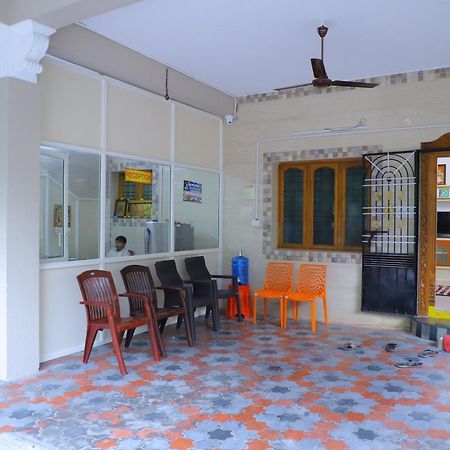 Nanda Mohan Homestay- Luxuries Ac Apartment Close To Alipiri Foothills-Kapila Teertham And Iskcon Temple Tirupati Eksteriør bilde