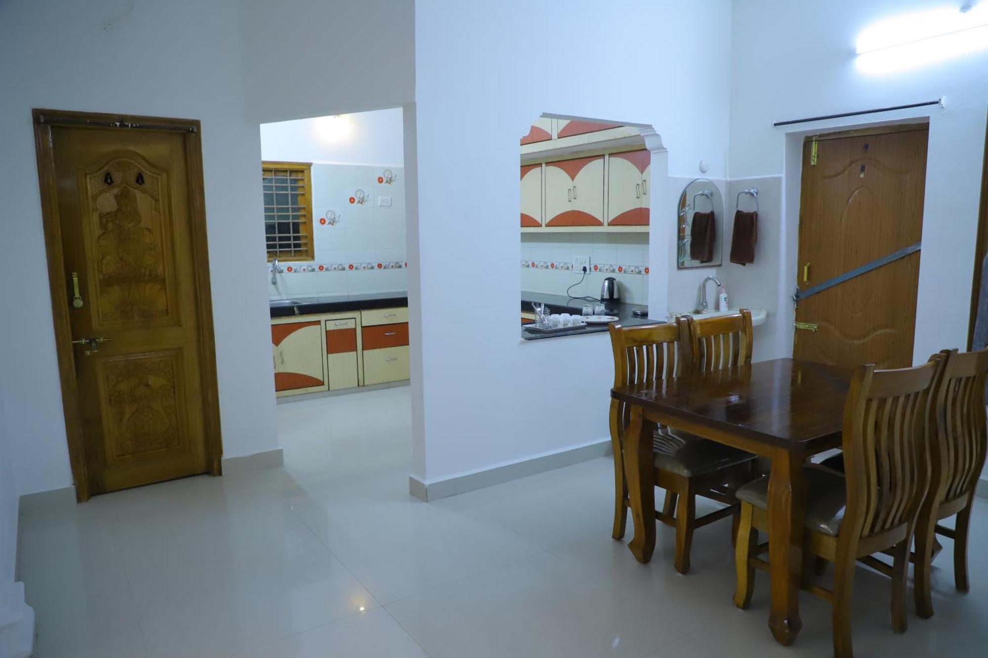 Nanda Mohan Homestay- Luxuries Ac Apartment Close To Alipiri Foothills-Kapila Teertham And Iskcon Temple Tirupati Eksteriør bilde