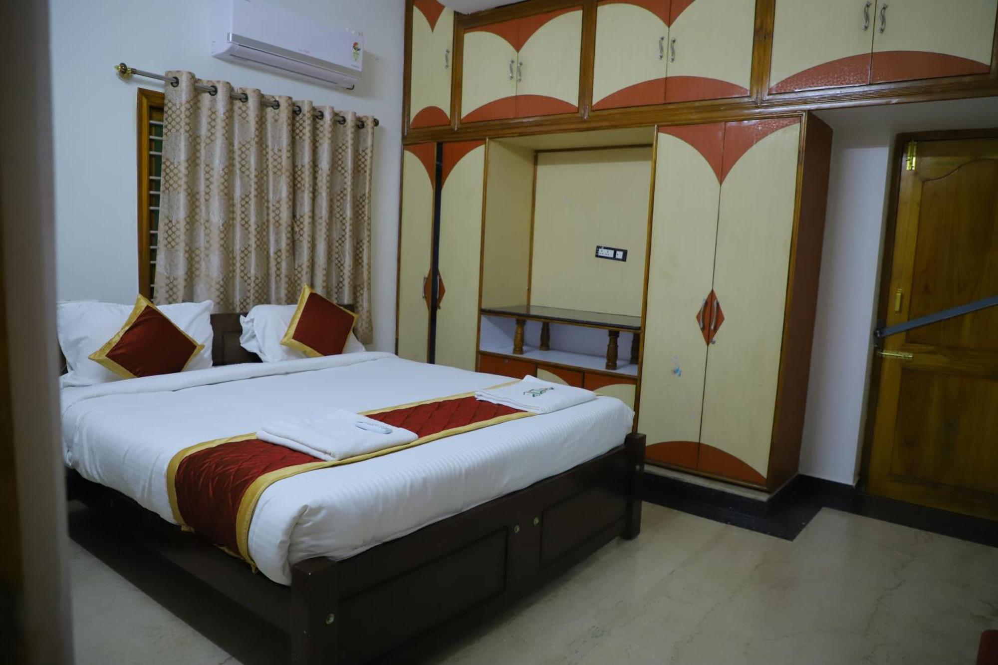 Nanda Mohan Homestay- Luxuries Ac Apartment Close To Alipiri Foothills-Kapila Teertham And Iskcon Temple Tirupati Eksteriør bilde